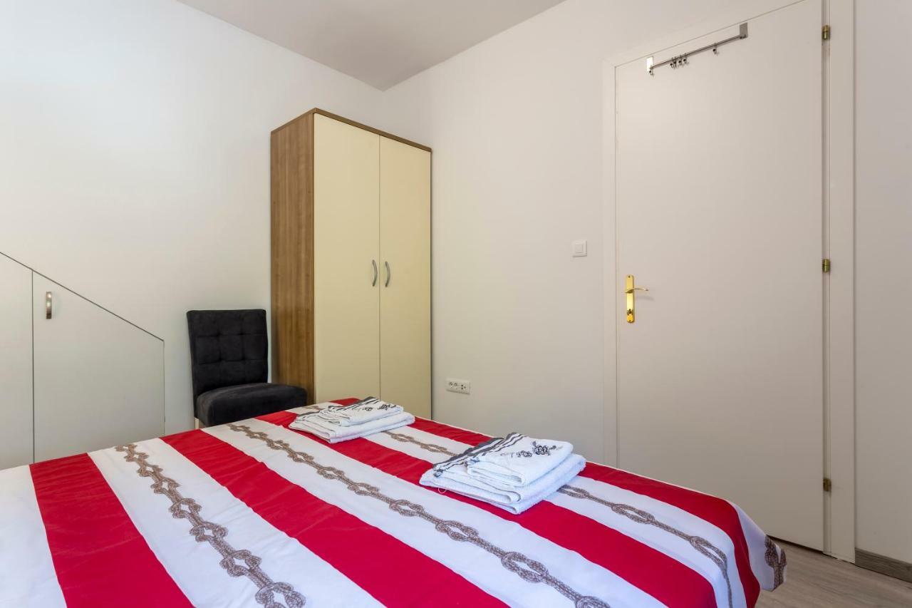 House Luce With Pool Apartment Cisla Ngoại thất bức ảnh